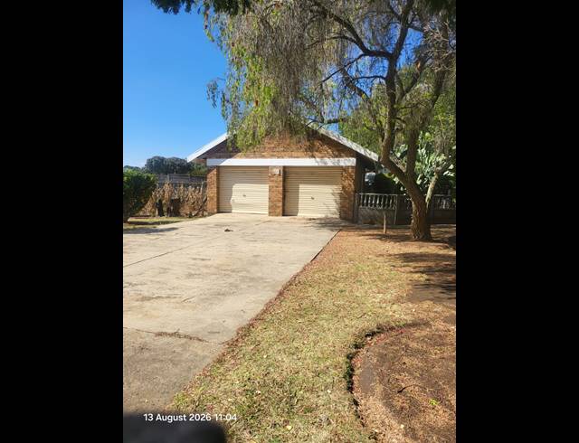 4 BEDROOM FREEHOLD TO LET IN DUNNOTTAR